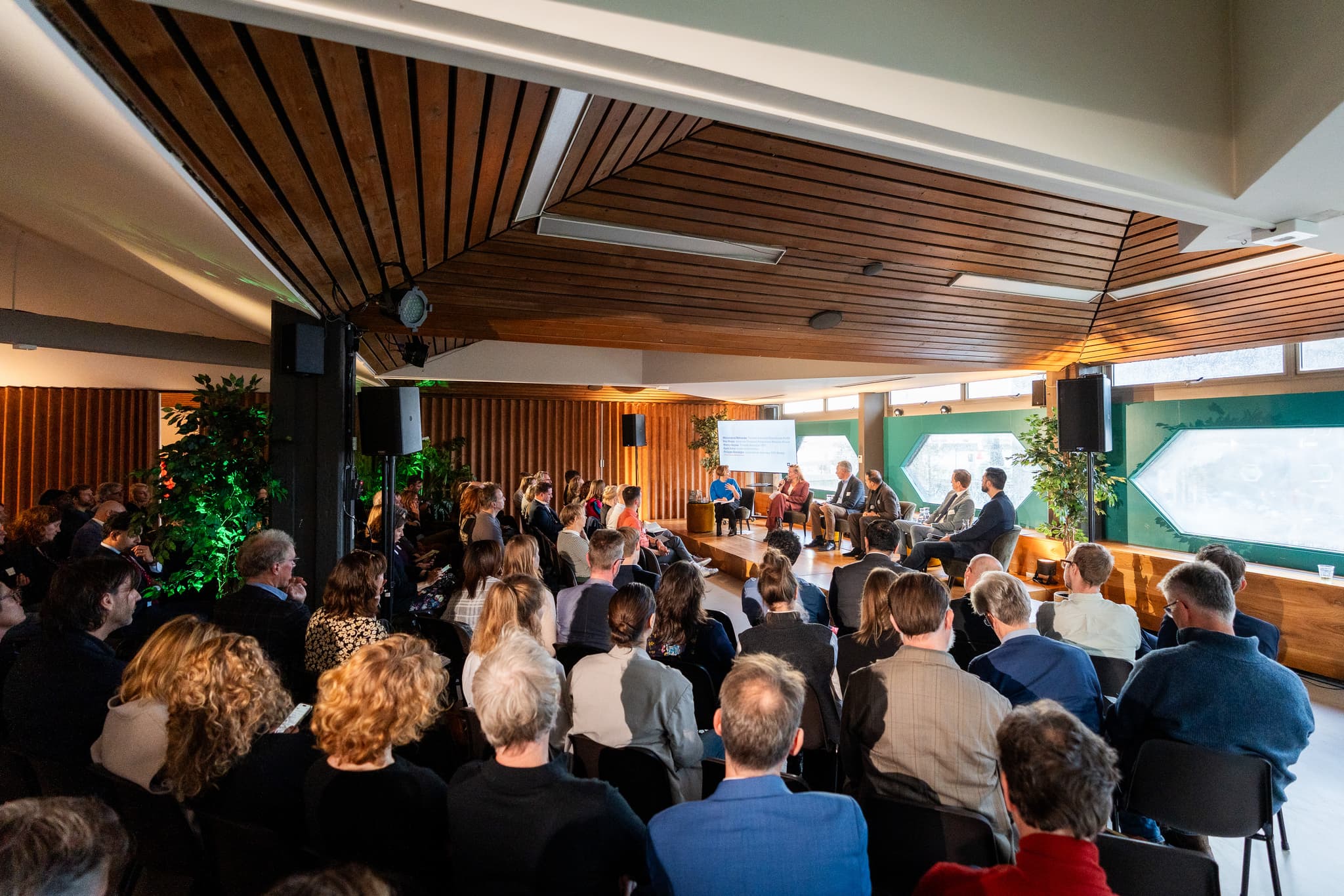 NDP Nieuwsmedia Amsterdam