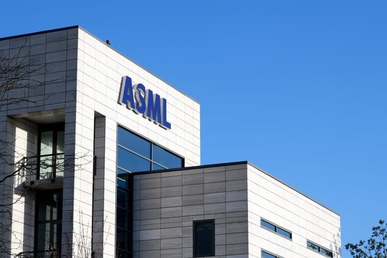 BvOF-2018_0117_AJY-ASML-logo.jpg