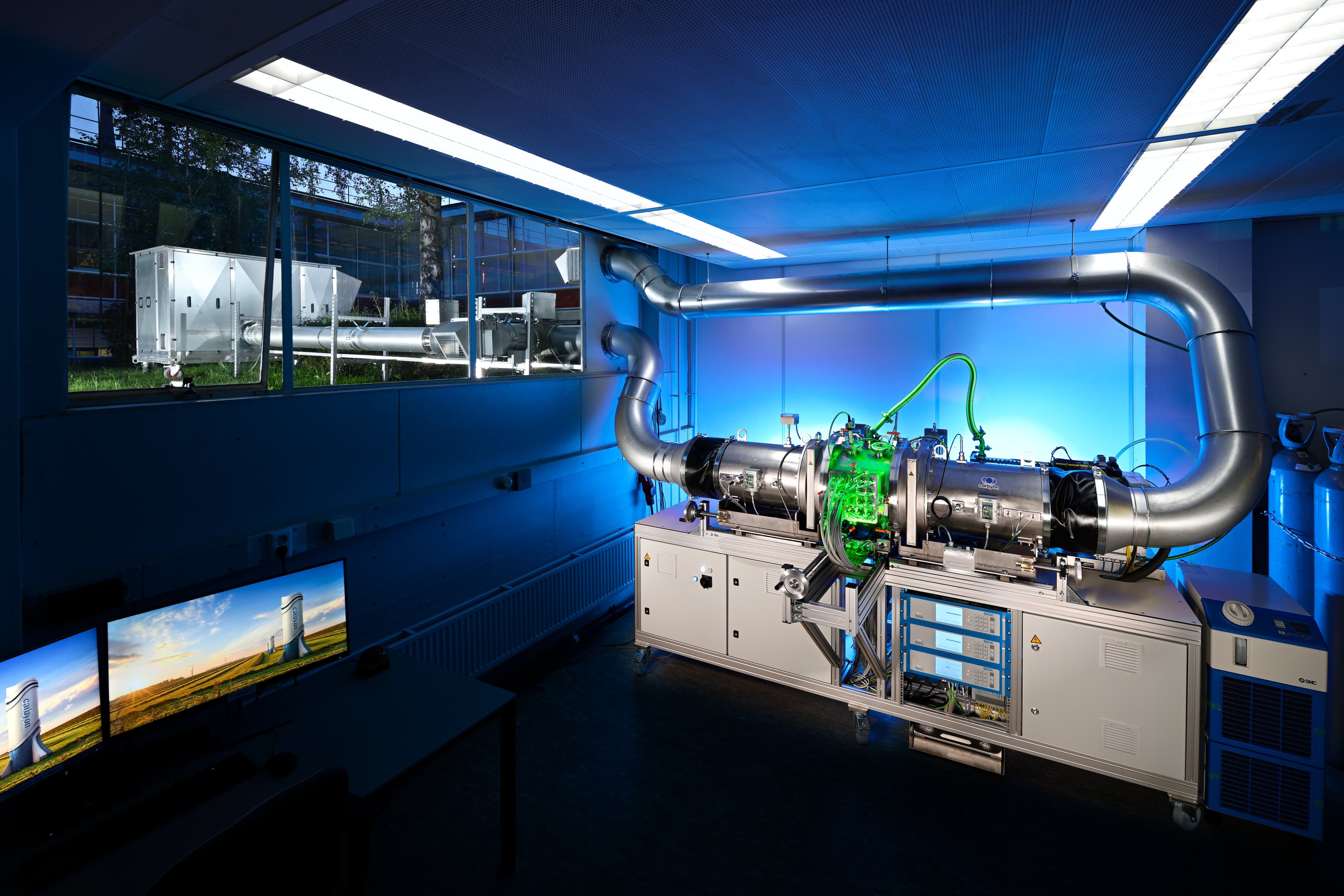 BvOF-2023_0508_AAW3-Carbyon-CO2-capturing-prototype-1.jpg