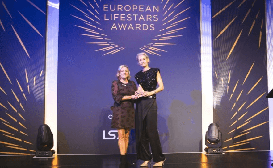 Eliane Schutte at the ceremony