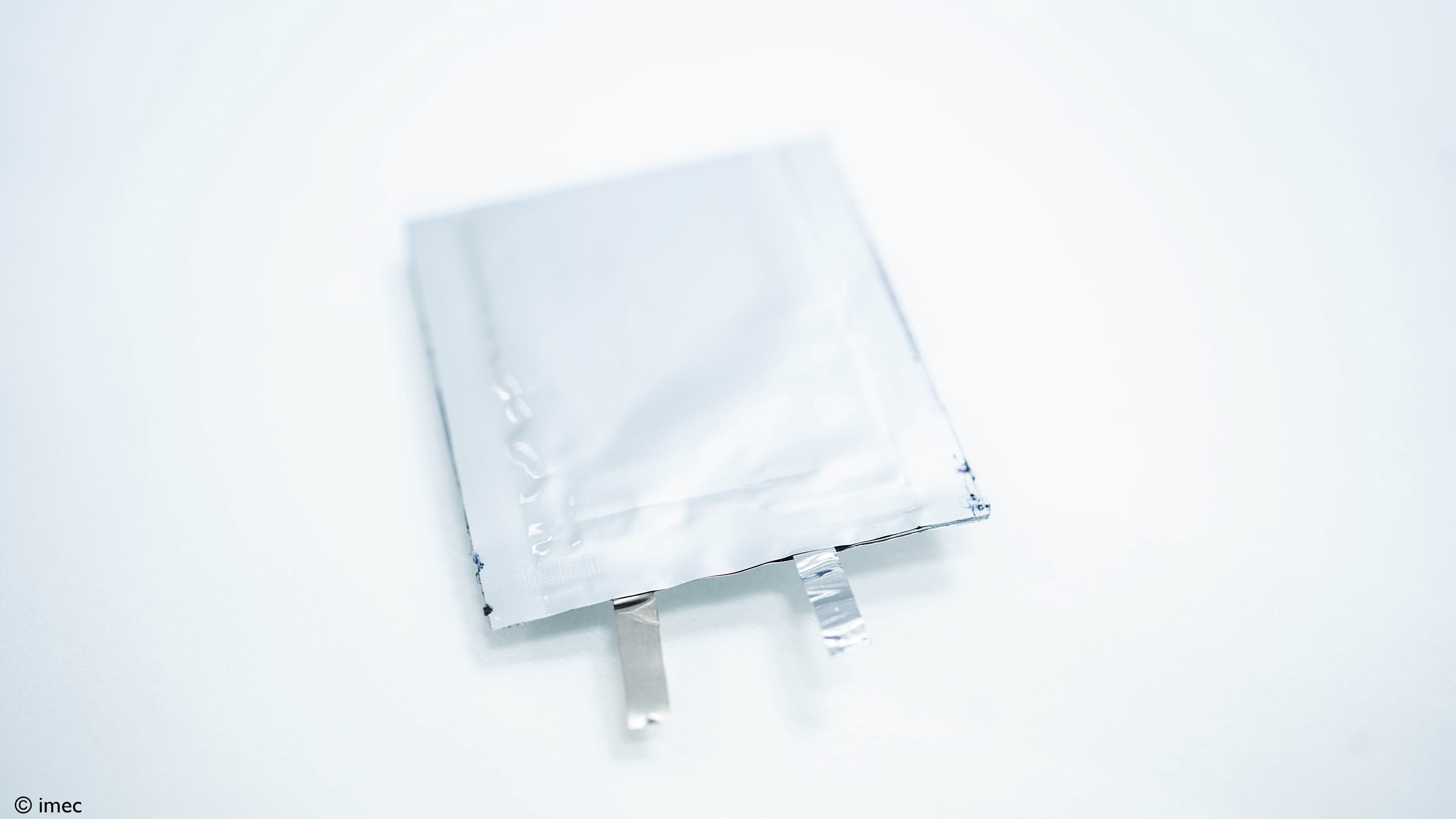 SOLiDIFY-1020-Wh-L-solid-state-battery002-1.jpg