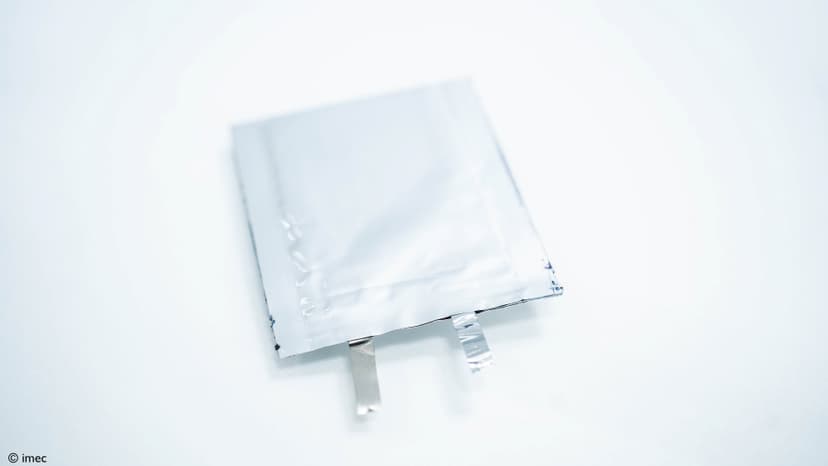 SOLiDIFY-1020-Wh-L-solid-state-battery002-1.jpg