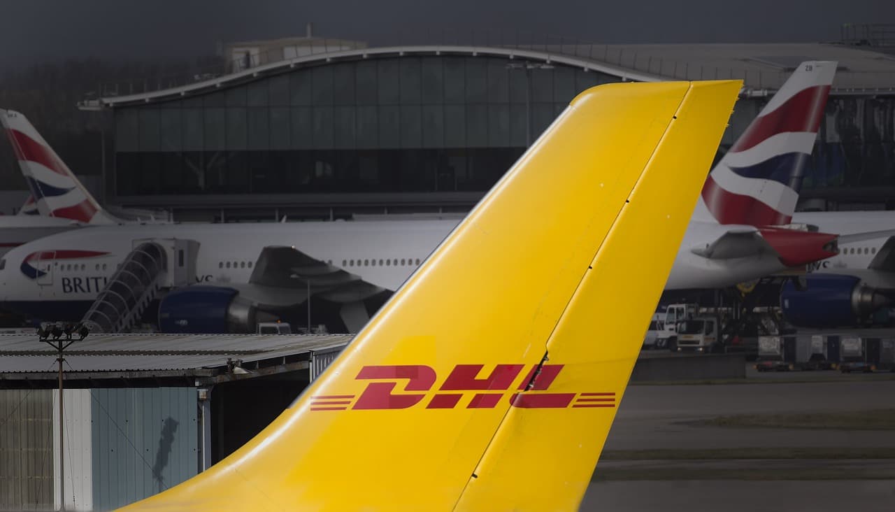 DHL airplane