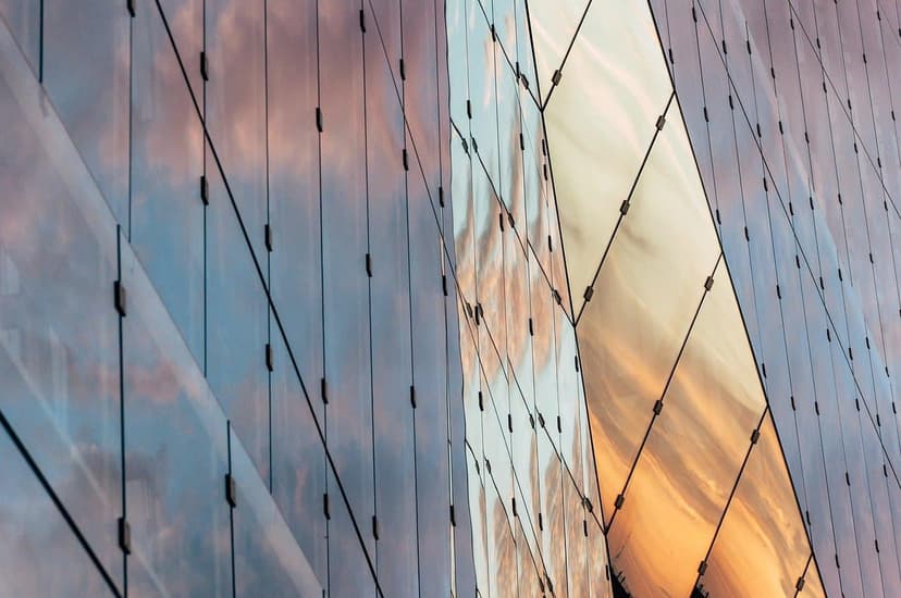 facade-7607939_1280.jpg