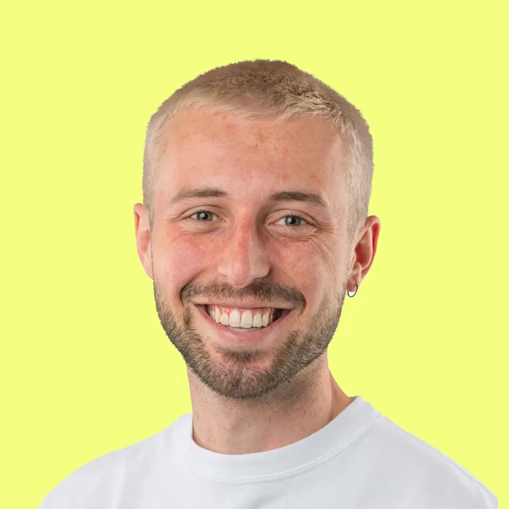 bram-1004x1004.webp