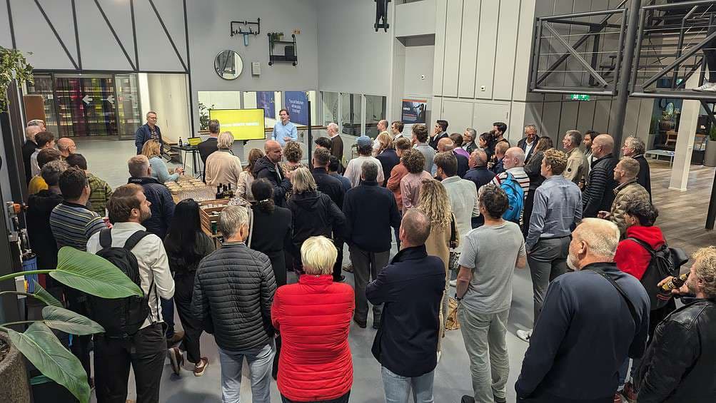 100st edition Drinks, Pitches & Demos