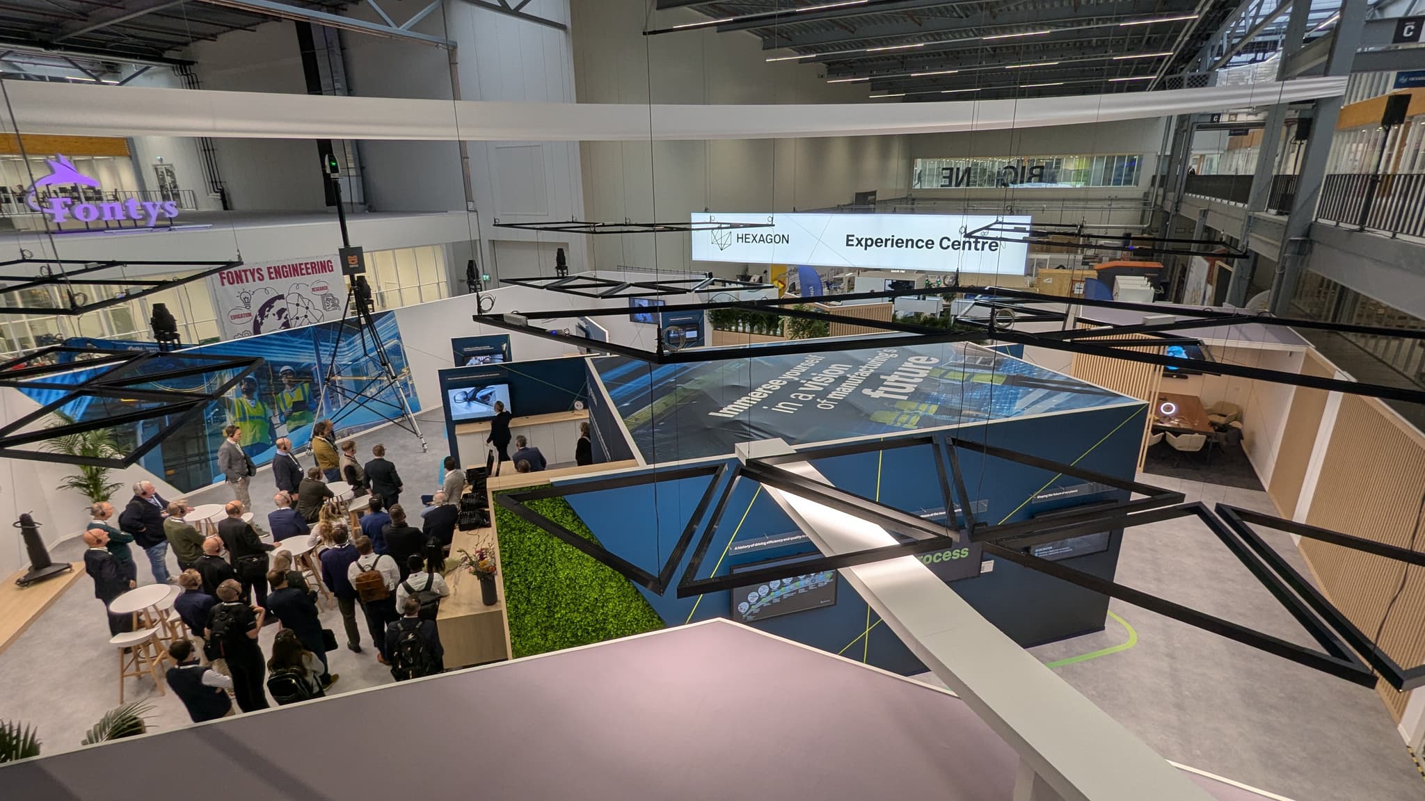 Hexagon Experience Center at Brainport Industries Campus
