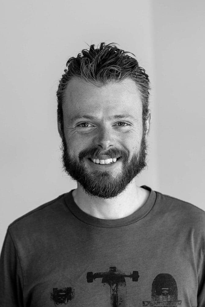 felix01-670x1004.jpg