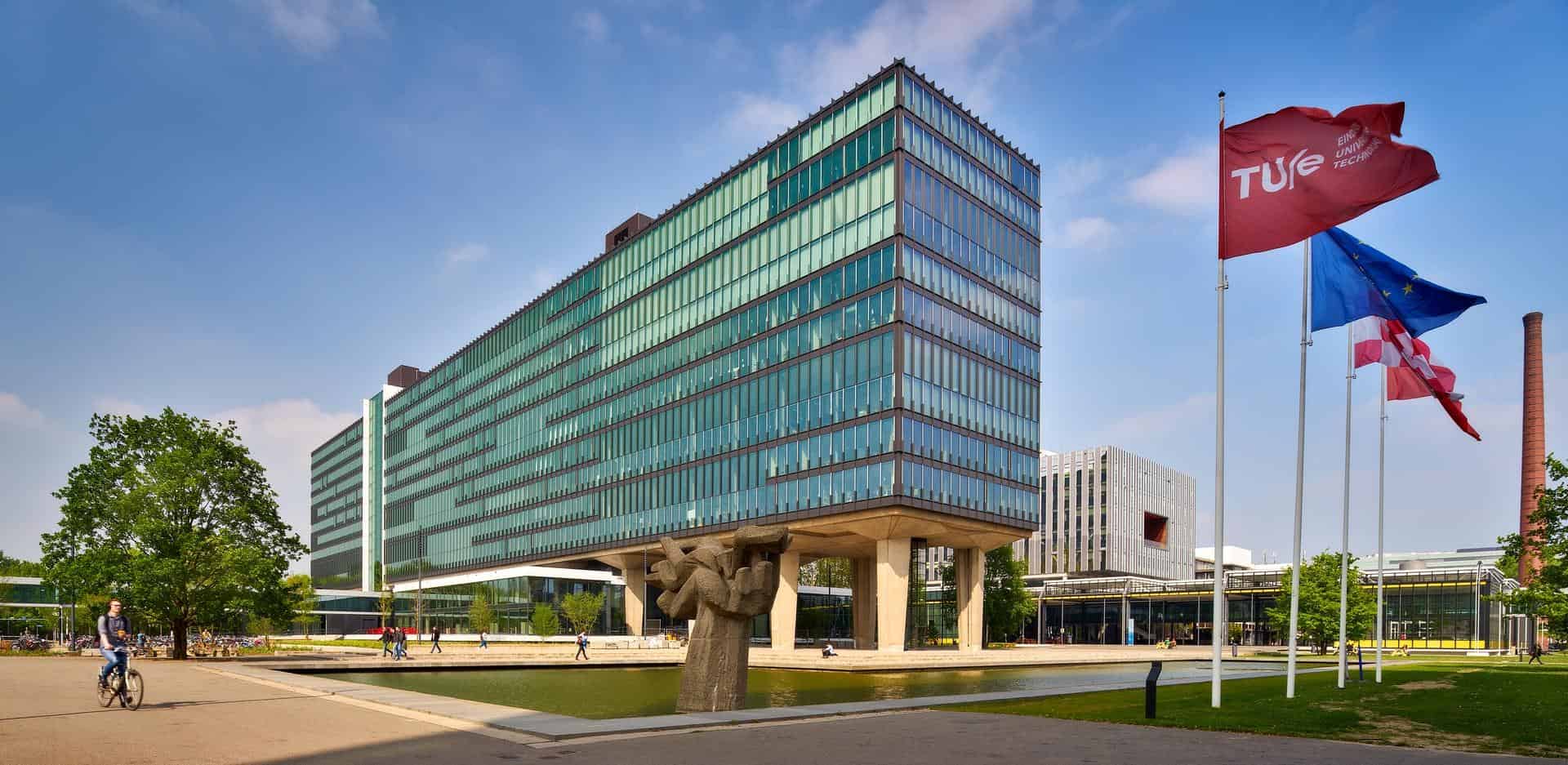 Knowledge institutions as the engines for regional innovation