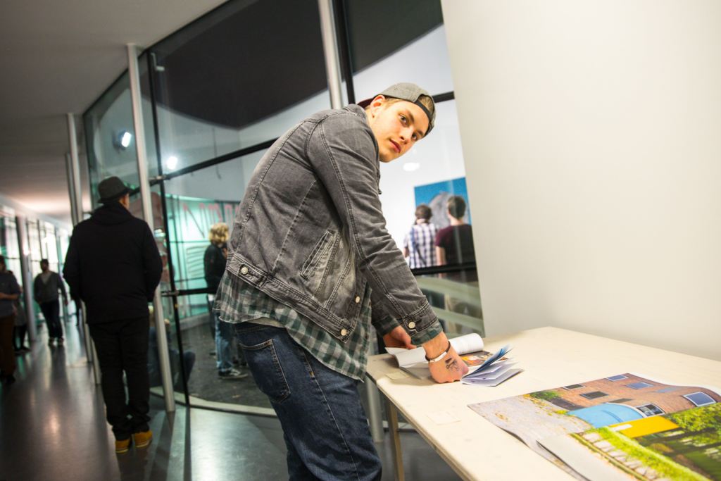 2015.04.11_YOUNG_ART_NIGHT_Van_Abbe_Museum_Eindhoven_NL_029